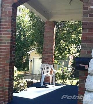 2nd image of 152 Burnett Ave