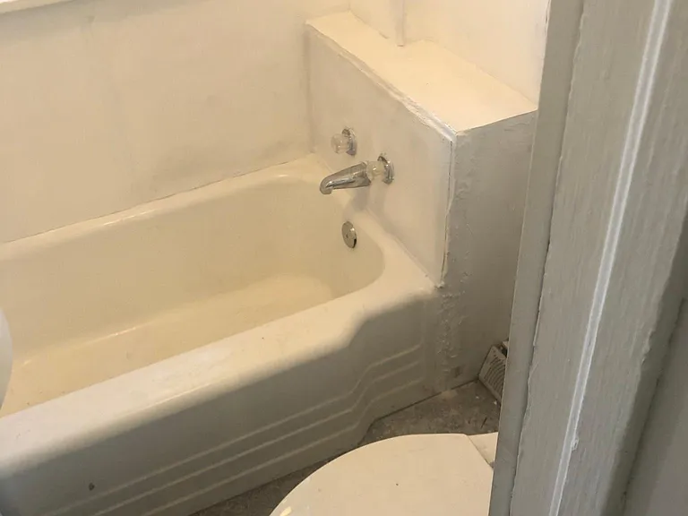 1309 W D St #A — Photo 10