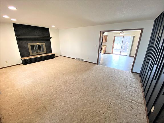 5th image of 1224 N Lloyd St #1