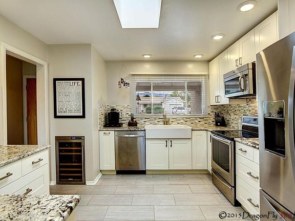Kitchen_2
