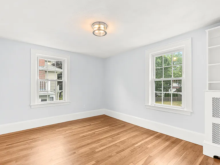 48 Whitney Rd — Photo 18