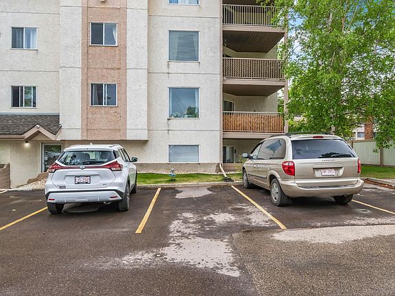 4th image of 17109 67th Ave NW #318
