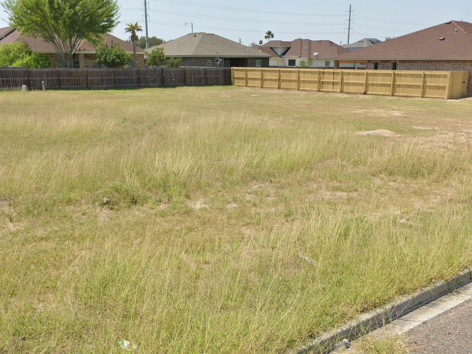 2nd image of 2501 Nessuh Ave