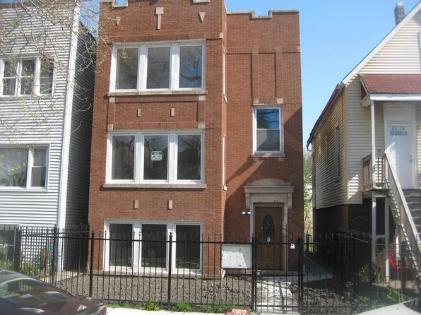 4420 W Cortez St, Chicago, IL 60651