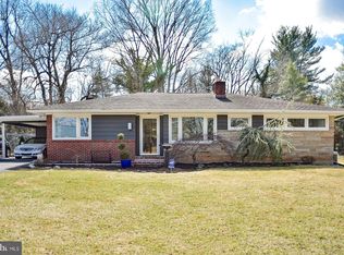 18713 Briarwood Dr, Hagerstown, MD 21742