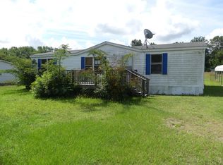 100 Holly Rd, Halifax, NC 27839