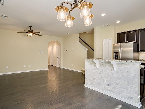 5th image of 8932 Ringview Dr