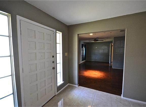 5th image of 11346 Angelique Dr