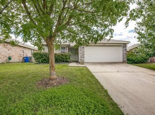 1022 Chelsea Ln, Forney, TX 75126