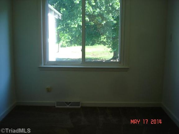3rd image of 5647 Church St