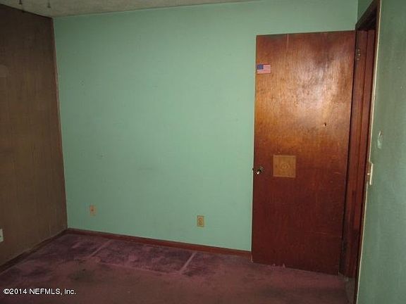 5th image of 5058 N Lincoln Cir
