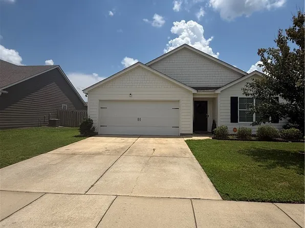 7423 Dowery Dell Way, Northport, AL 35473