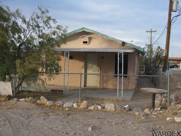 1st image of 246 Long Ave