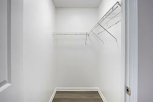 Blue Ridge Apartments — Photo 24