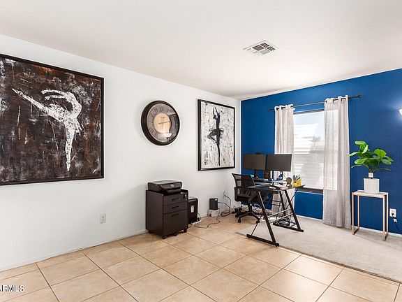 4th image of 43822 W ELIZABETH Avenue