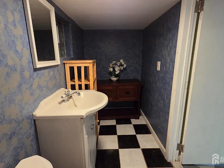 26 Harvey St — Photo 23