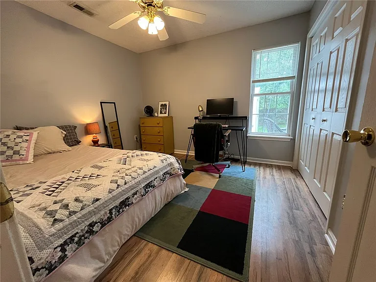 116 Arbors Ct — Photo 22