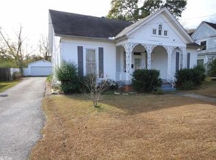 303 Pine Bluff St, Malvern, AR 72104