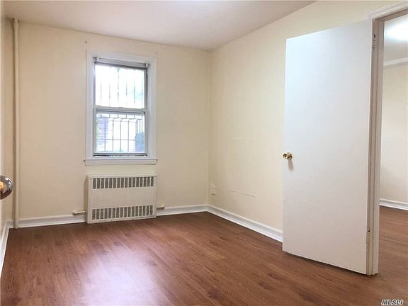 5th image of 61-43 157th St Floor 1
