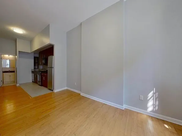 173 East 90th Street image 1 of 4