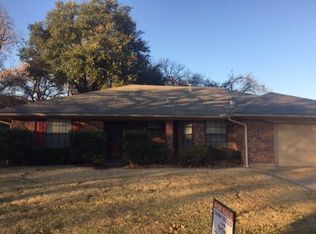 5709 Sagebrush Trl, Arlington, TX 76017