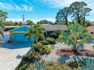 324 Aurora St E, Venice, FL 34285