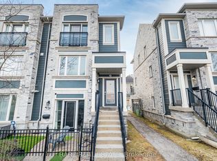 60 Fairwood Cir #28, Brampton, ON L6R 0Y6