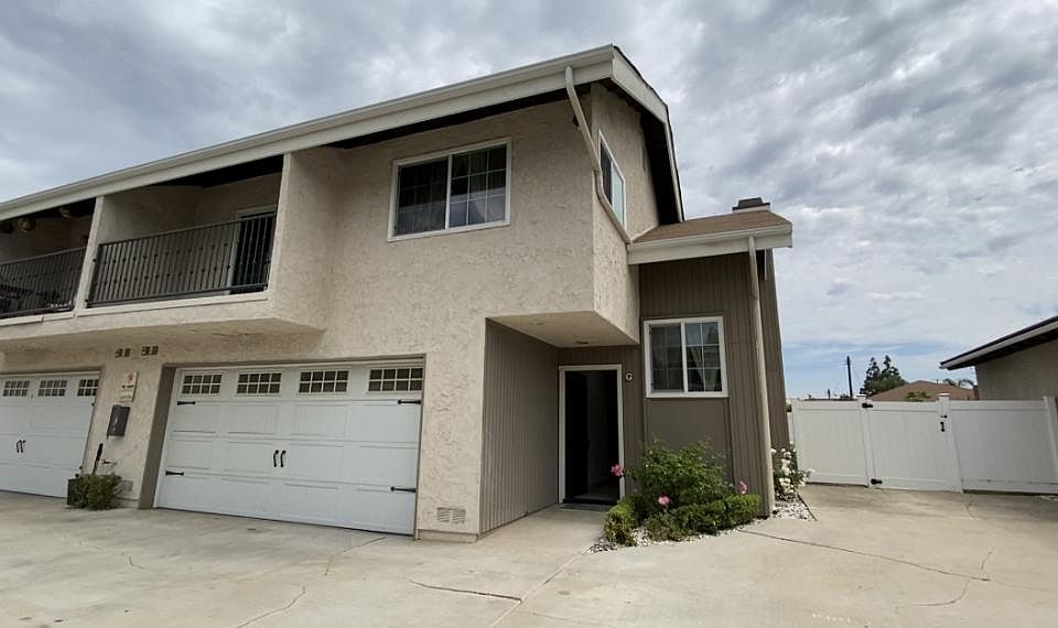 1st image of 2195 Canyon Dr #G