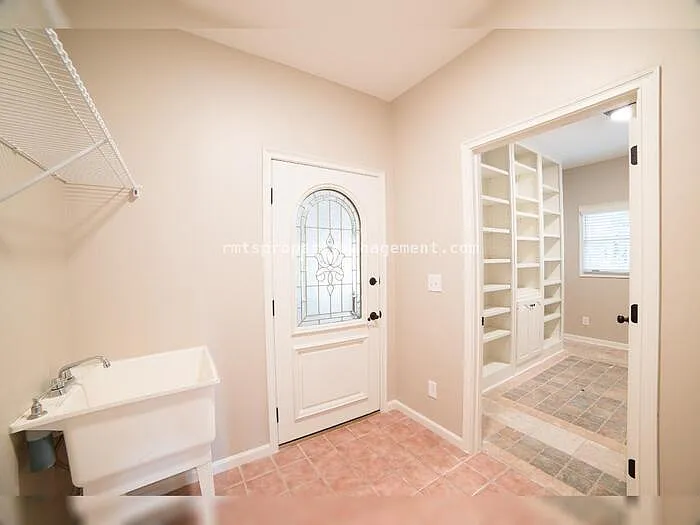 1925 Jesse Cronic Rd — Photo 10