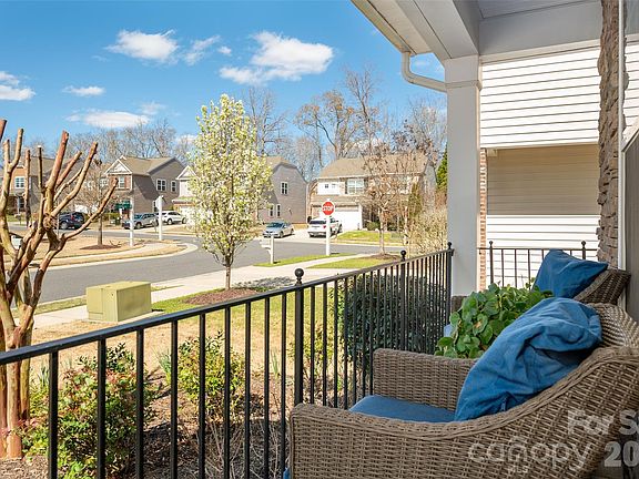 4th image of 3020 Sewee Ln