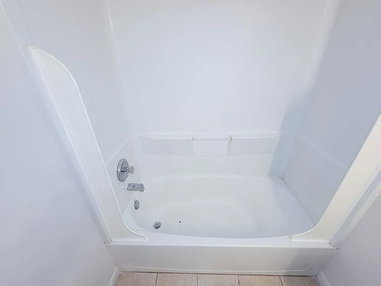 11810 Rolling Stream Dr — Photo 17