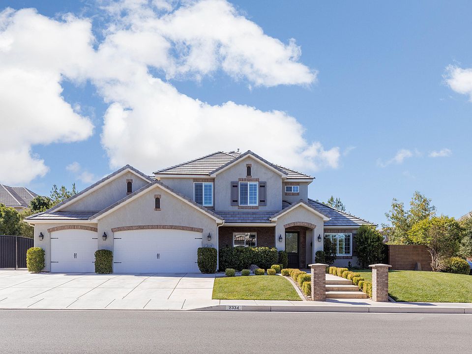 1st image of 2334 E Crimson Ridge Dr