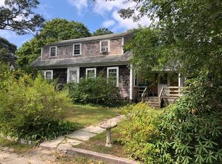 23 Authier Ave, Tisbury, MA 02568