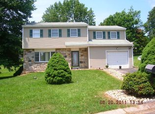 1241 Kristy Ct, Pottstown, PA 19464