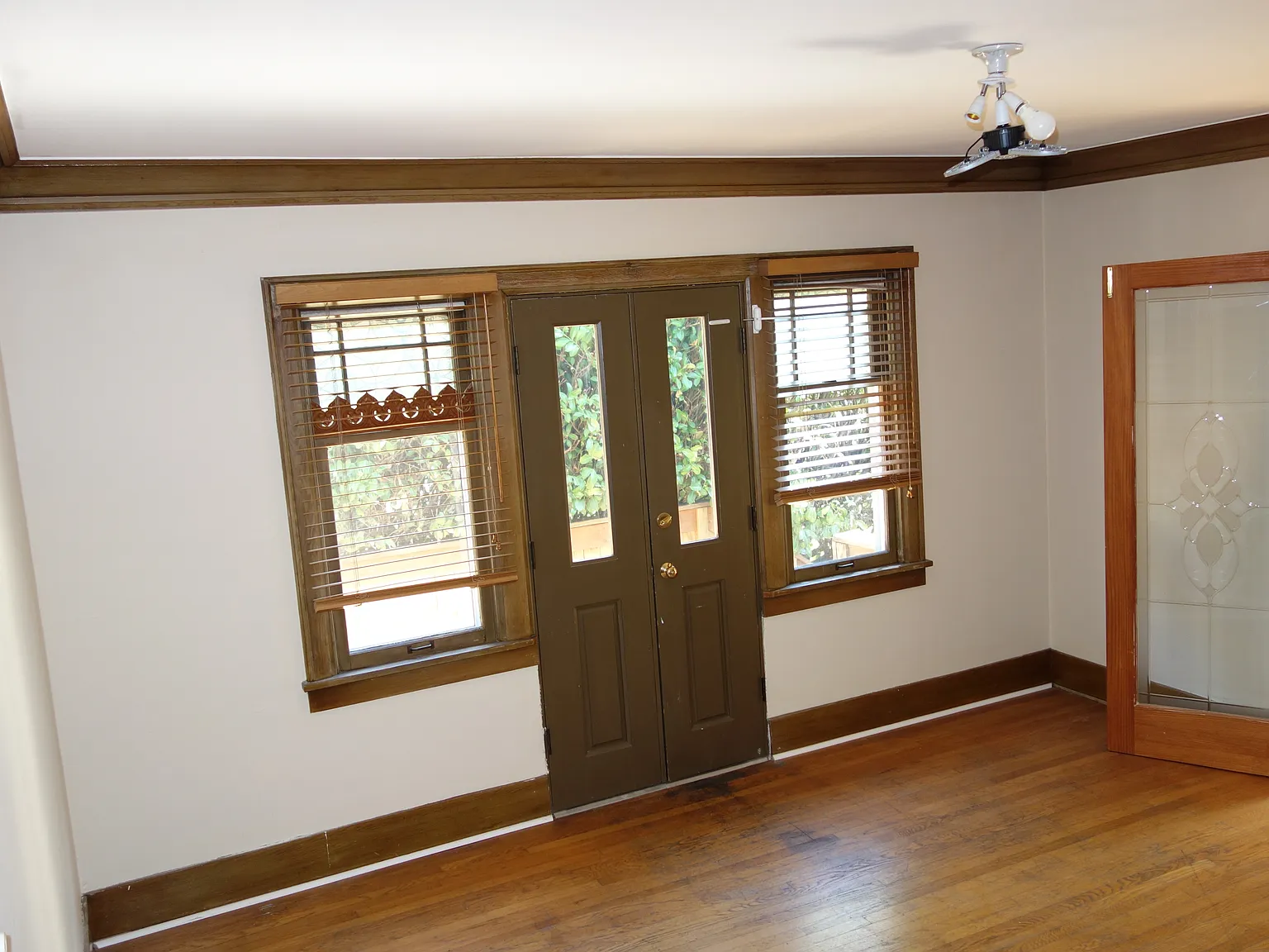 2 bed, 1000 sqft, $3,000 — Photo 4