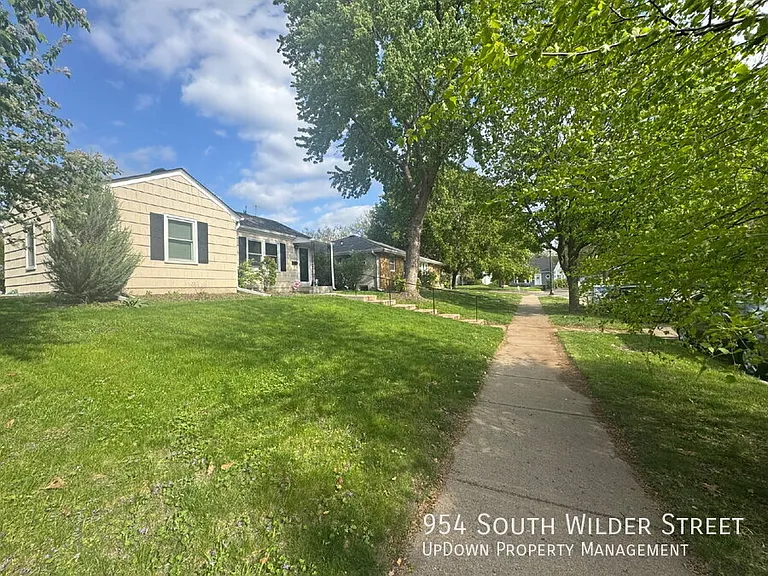 954 Wilder St S — Photo 15