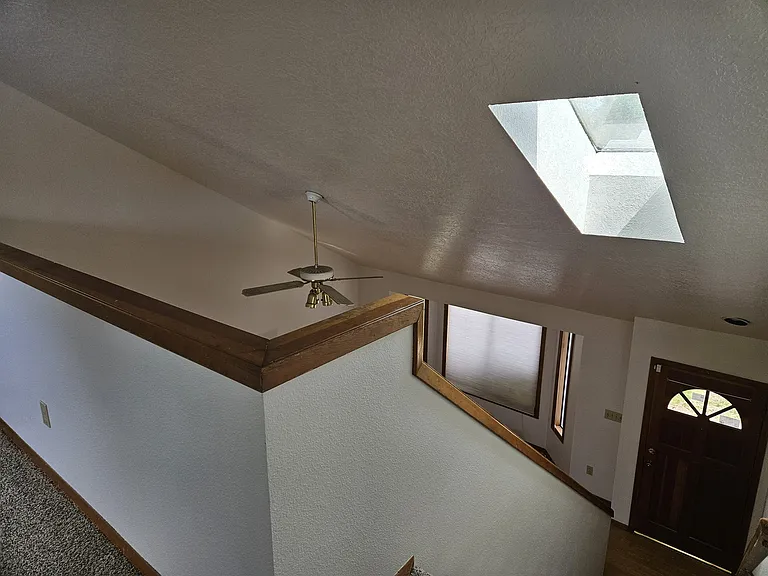 16102 NE San Rafael St — Photo 29