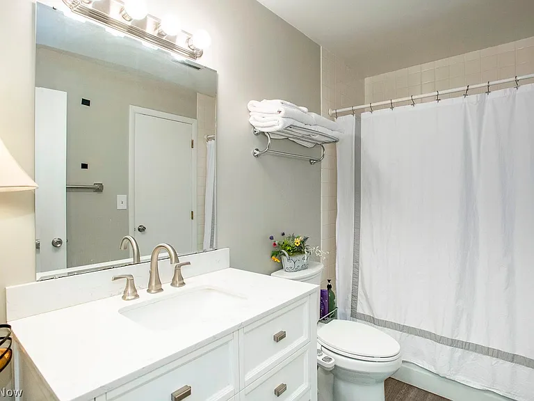 12550 Lake Ave #101 — Photo 19