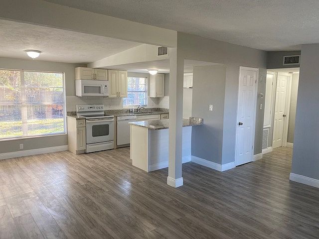 1st image of 1503 Hampton Rd