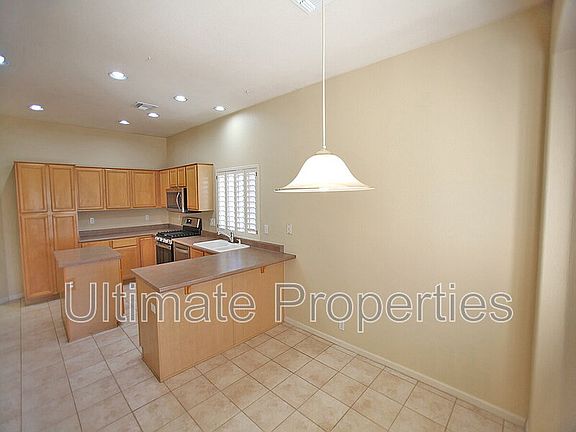 3rd image of 7735 W Karen Lee Ln