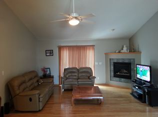 2741 Jacque St, Iowa City, IA 52246