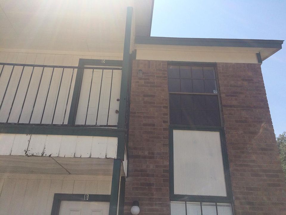 1st image of 506 Northern Dove Ln APT D