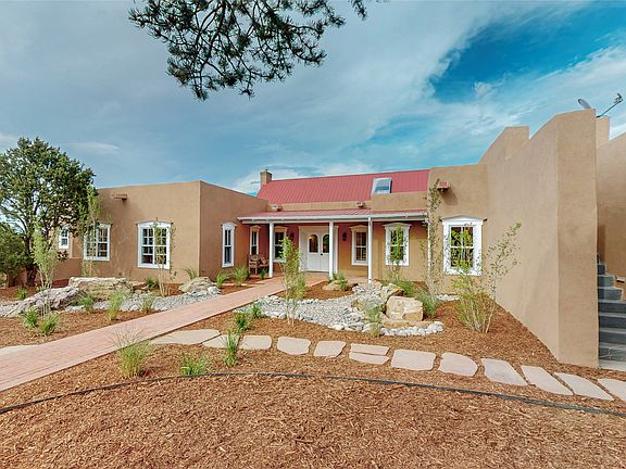 4th image of 3172 Vista Sandia
