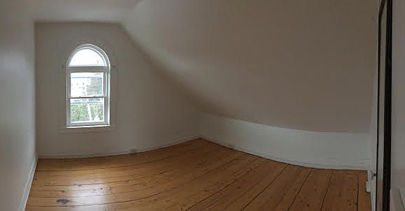 3rd floor center bedroom