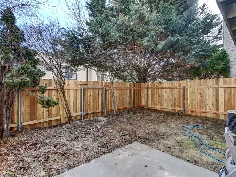 2582 S Falling Brook Ln — Photo 17