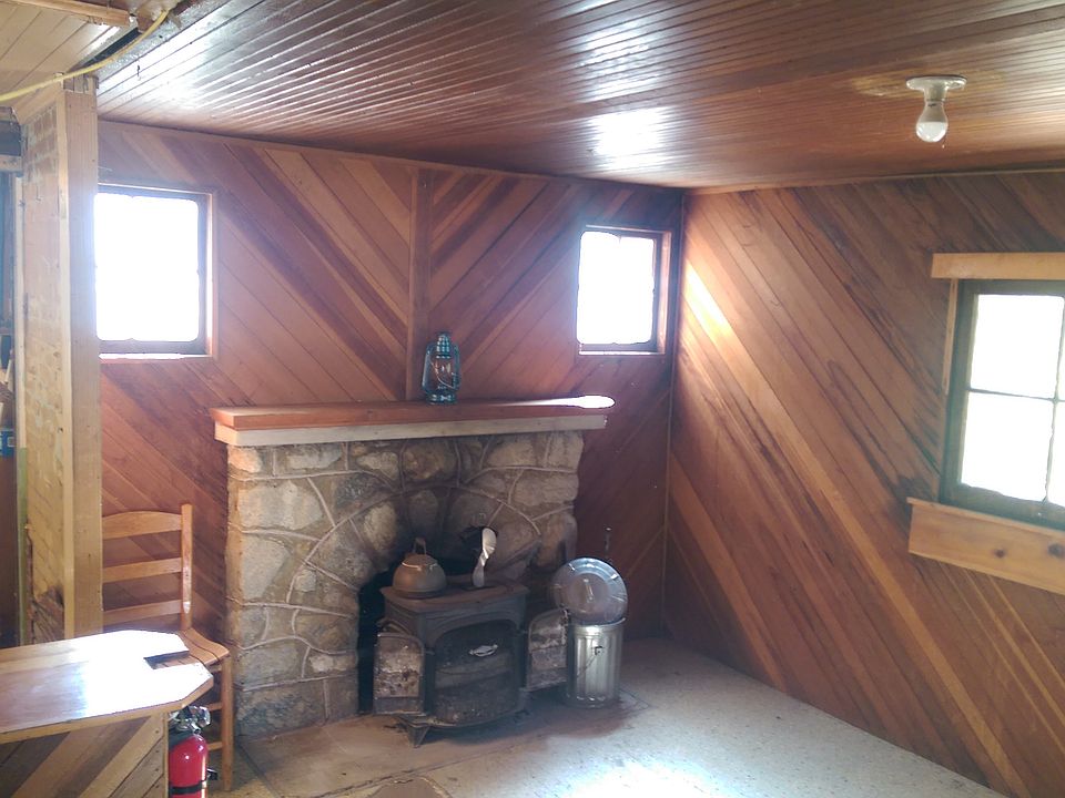 1st image of 3700 Kiwanis Trl