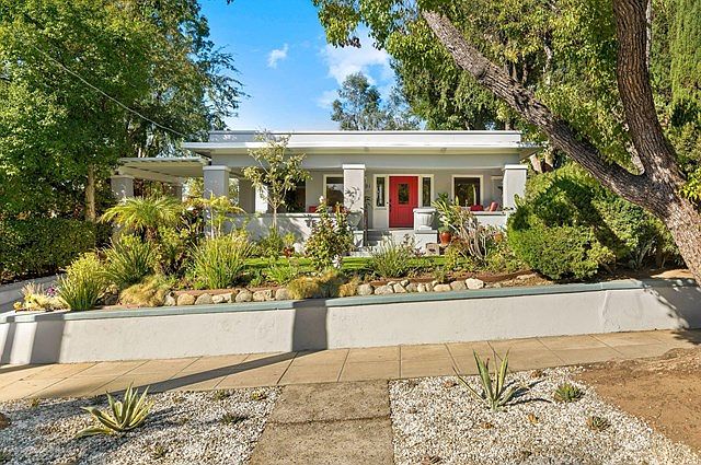 1st image of 1401 N Mar Vista Ave