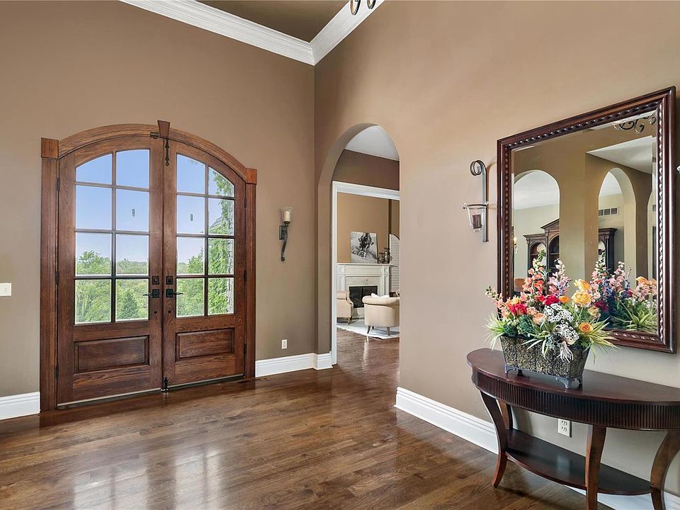 303 Ladue Woods Ct, Saint Louis, MO 63141 Zillow