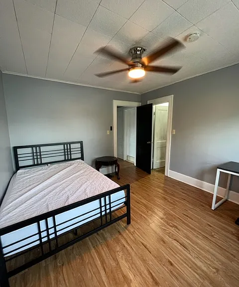 1112 E Colvin St #1 — Photo 13