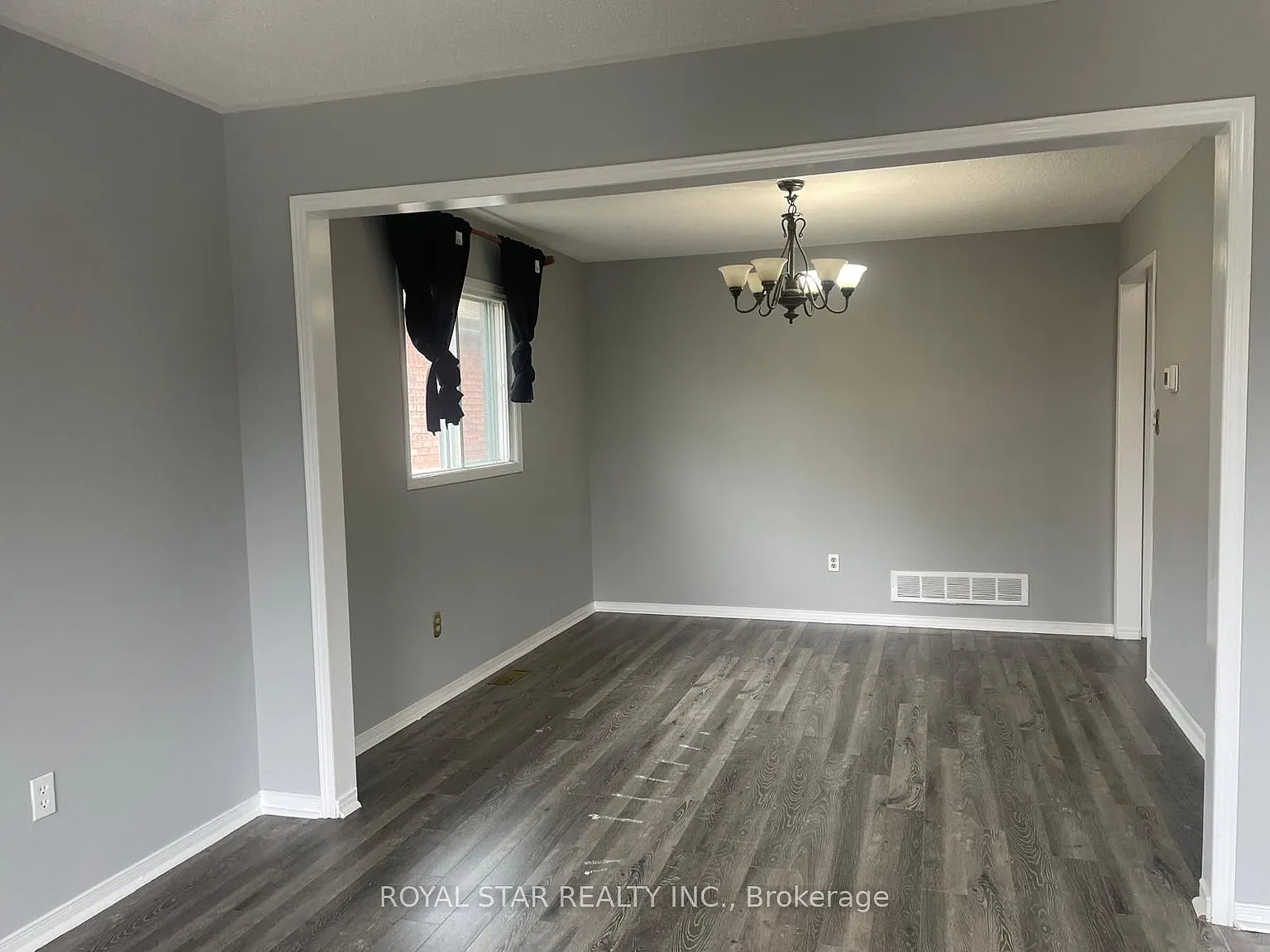 3 bed, $2,750 — Photo 2